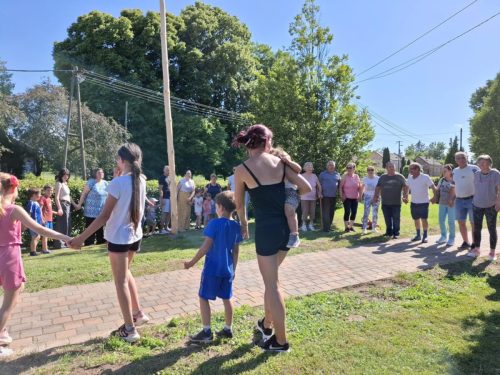 Messenger creation 14623660-65C2-4DC6-AFBE-8D7E9C685D85