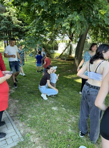 received 1252464826499108