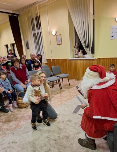 Messenger creation 08B21C65-D094-408D-A31E-C7CCB9EBC5A6