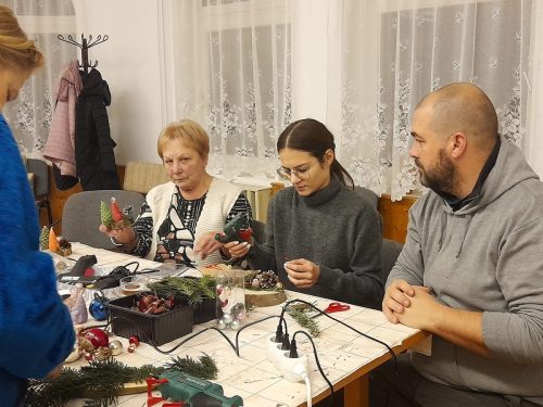 received 1637584033872480